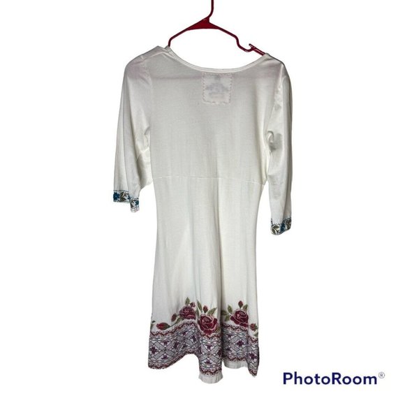 Johnny Was Twist Front Rose Floral Embroidered White Dress Size S  NWOT - Picture 4 of 8